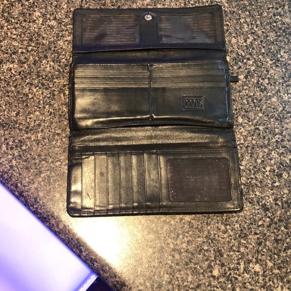 Vintage Roots Leather Wallet- Large - Picture 3 of 3